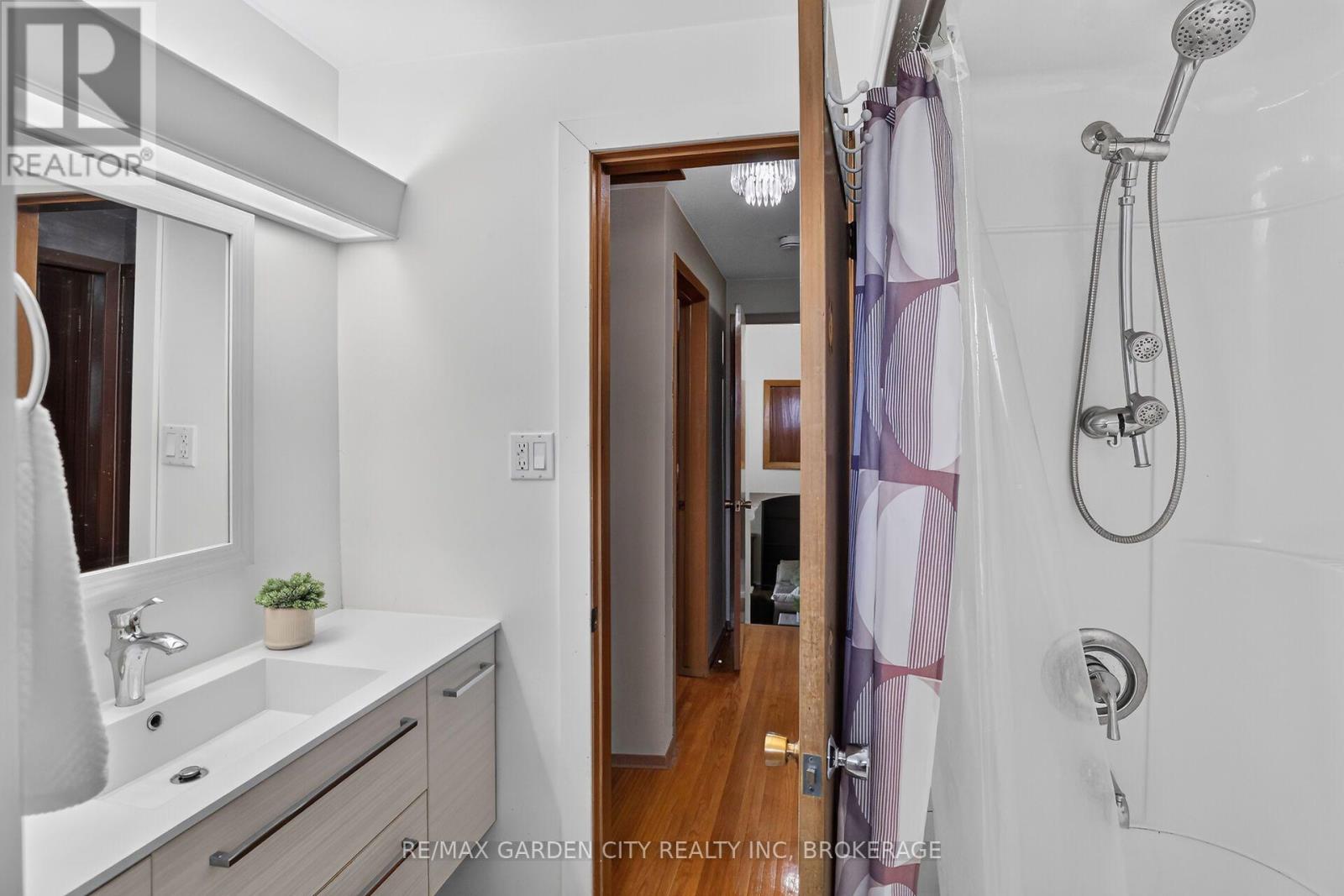 34 Donna Marie Drive, Welland, Ontario  L3C 2X5 - Photo 25 - X13605412
