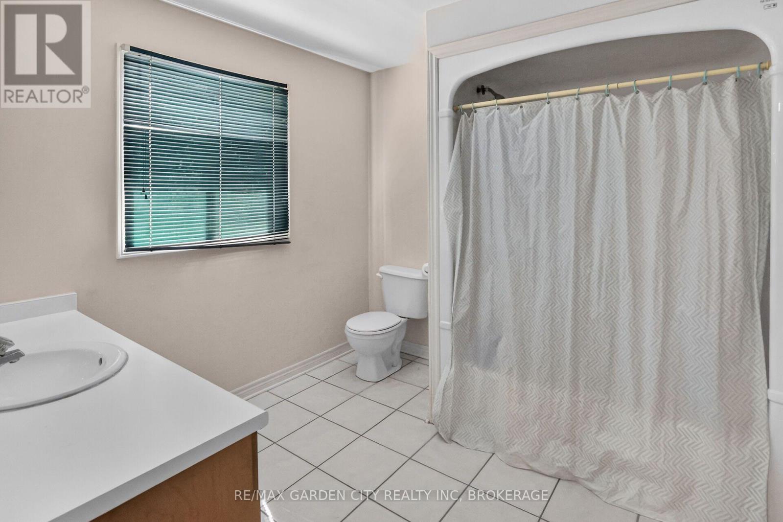8063 Citation Road, Niagara Falls, Ontario  L2H 3E5 - Photo 12 - X13605556