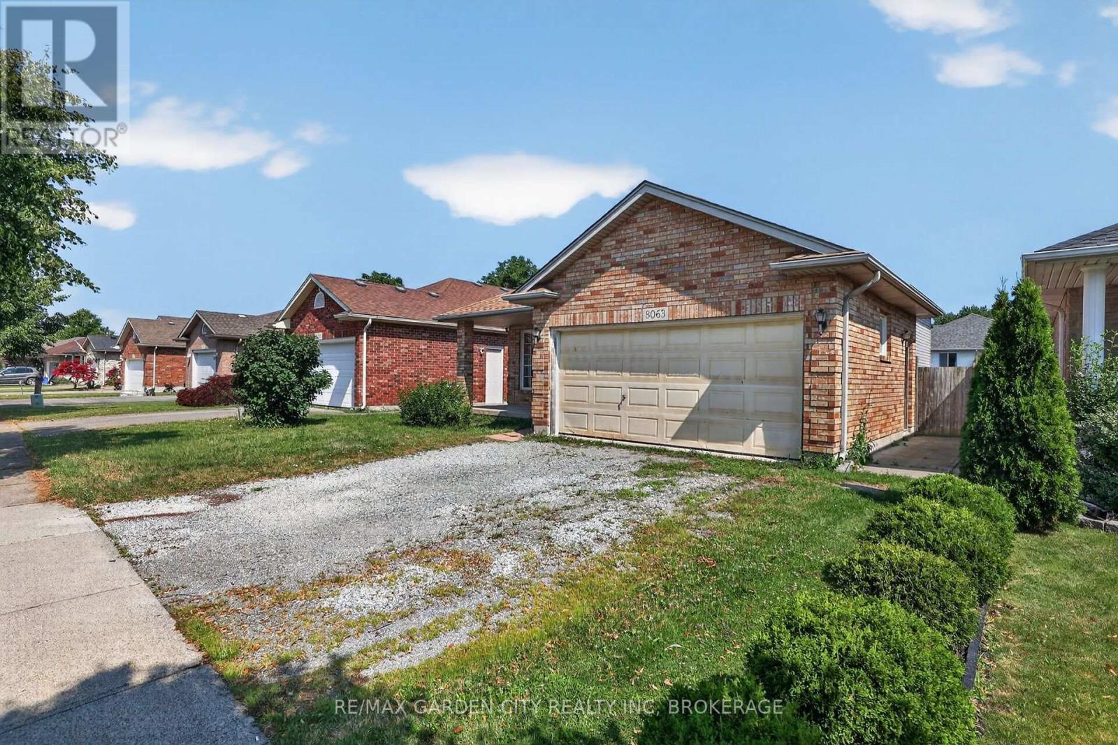 8063 Citation Road, Niagara Falls, Ontario  L2H 3E5 - Photo 3 - X13605556