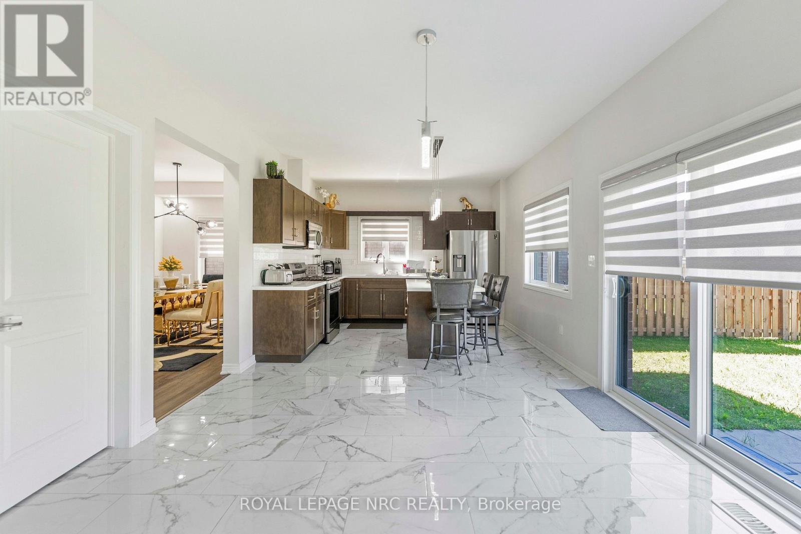 12 Swan Avenue, Pelham, Ontario  L0S 1E6 - Photo 15 - X13605952