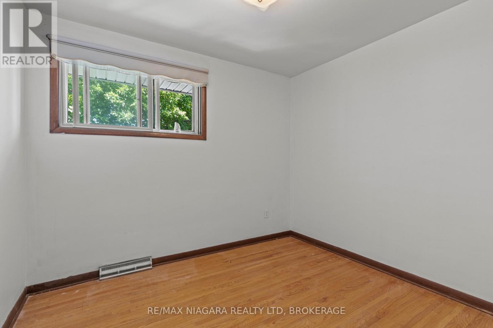 74 Westwood Crescent, Welland, Ontario  L3C 4R3 - Photo 16 - X13605970