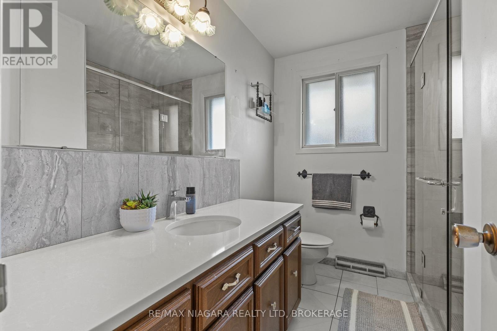 74 Westwood Crescent, Welland, Ontario  L3C 4R3 - Photo 18 - X13605970