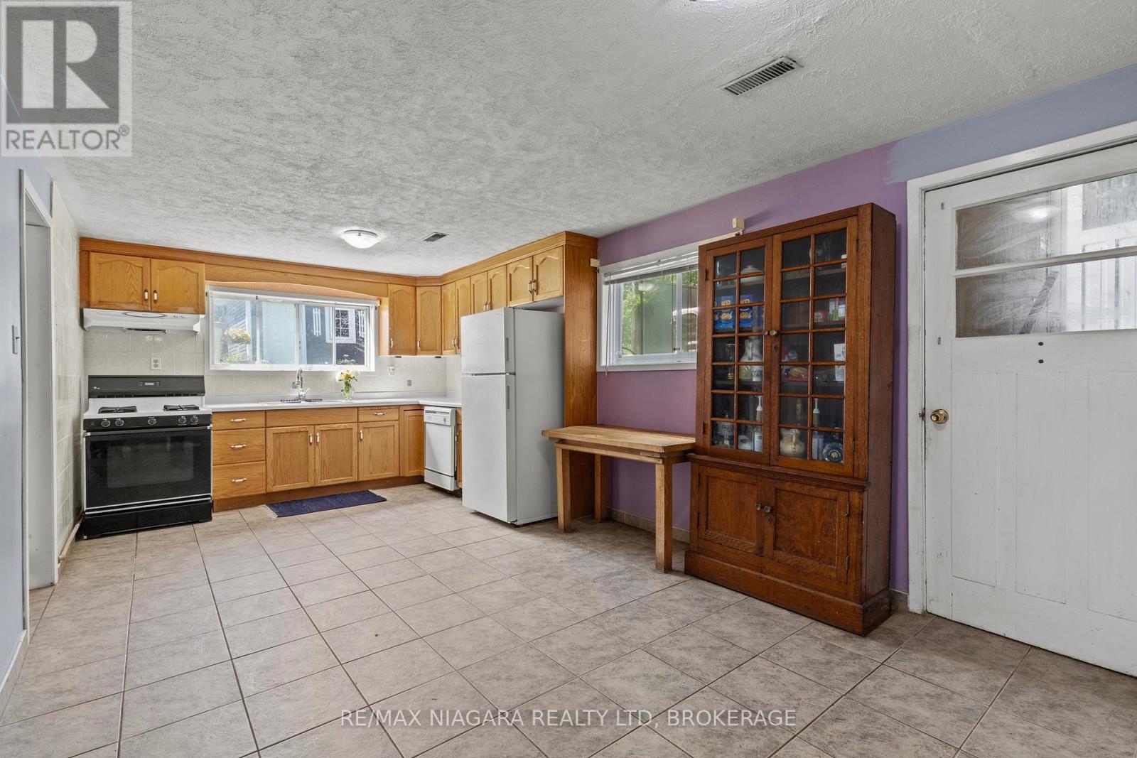 74 Westwood Crescent, Welland, Ontario  L3C 4R3 - Photo 21 - X13605970