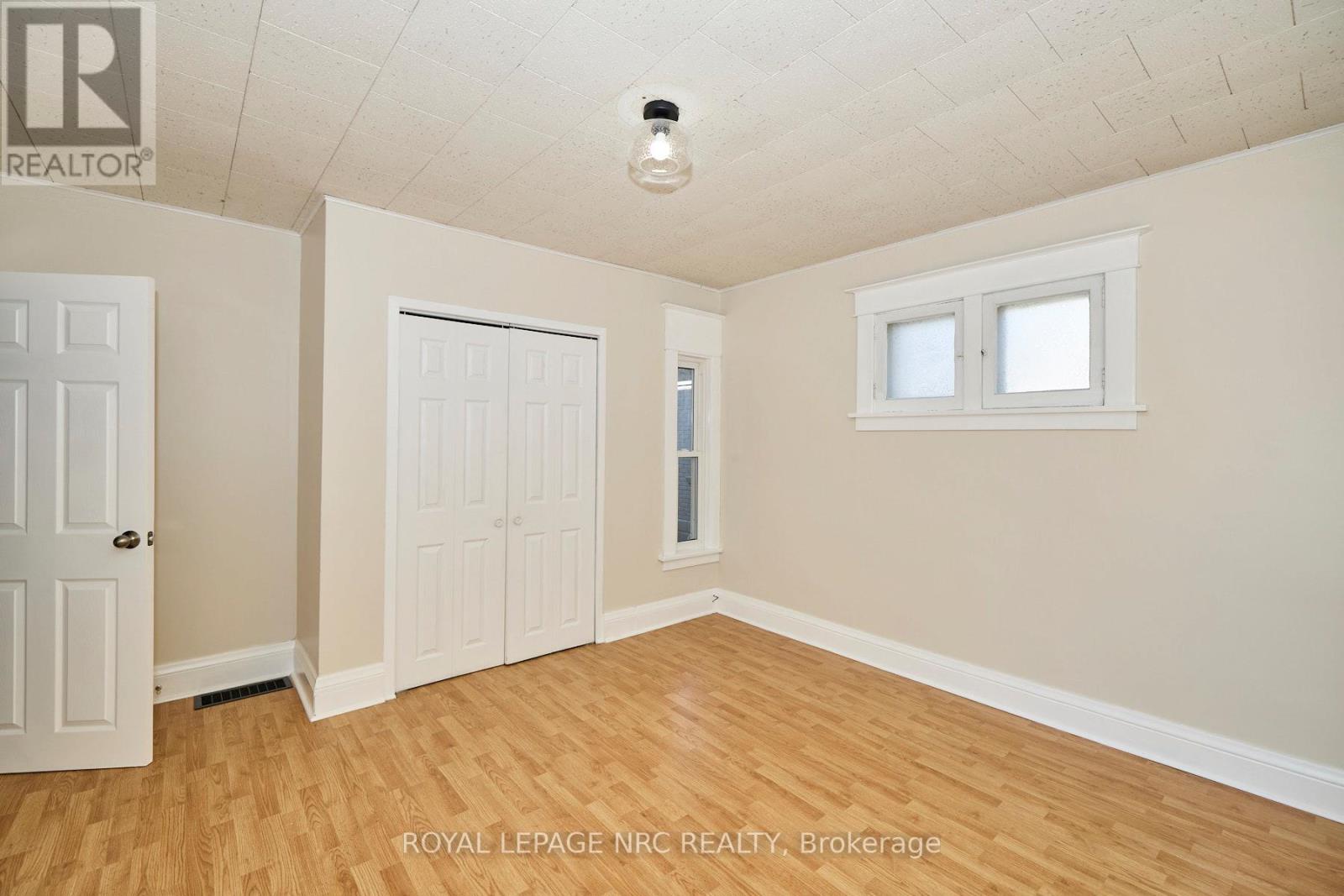 4592 Sixth Avenue, Niagara Falls, Ontario  L2E 4T3 - Photo 15 - X13606002