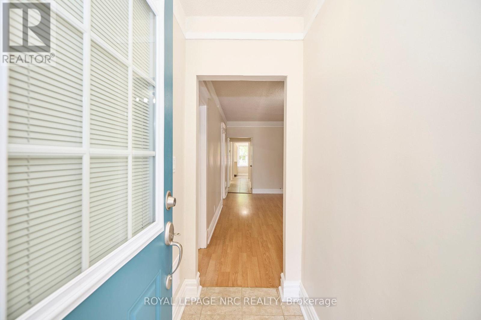 4592 Sixth Avenue, Niagara Falls, Ontario  L2E 4T3 - Photo 6 - X13606002