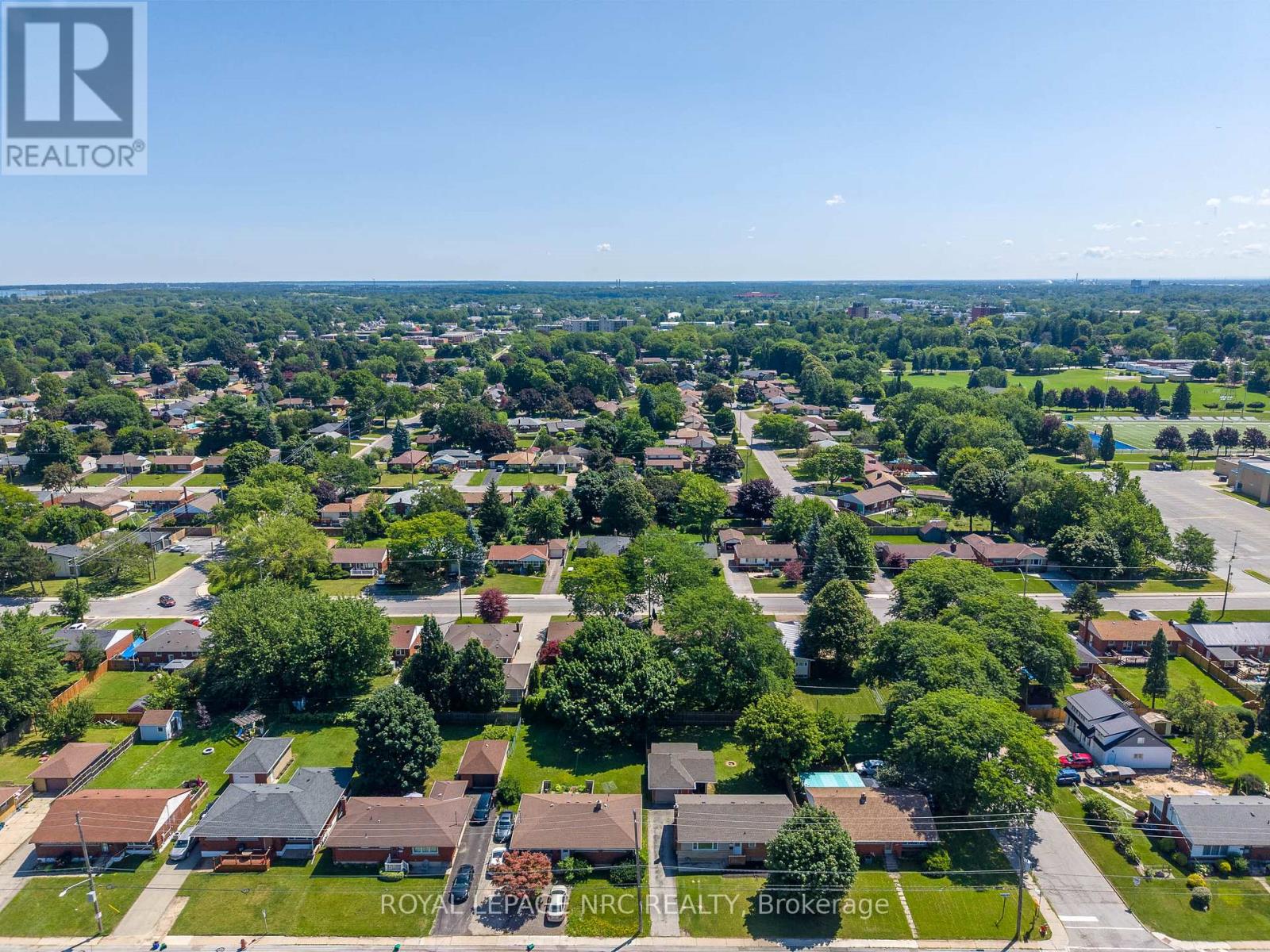3676 Dorchester Road, Niagara Falls, Ontario  L2J 3A5 - Photo 46 - X13606006