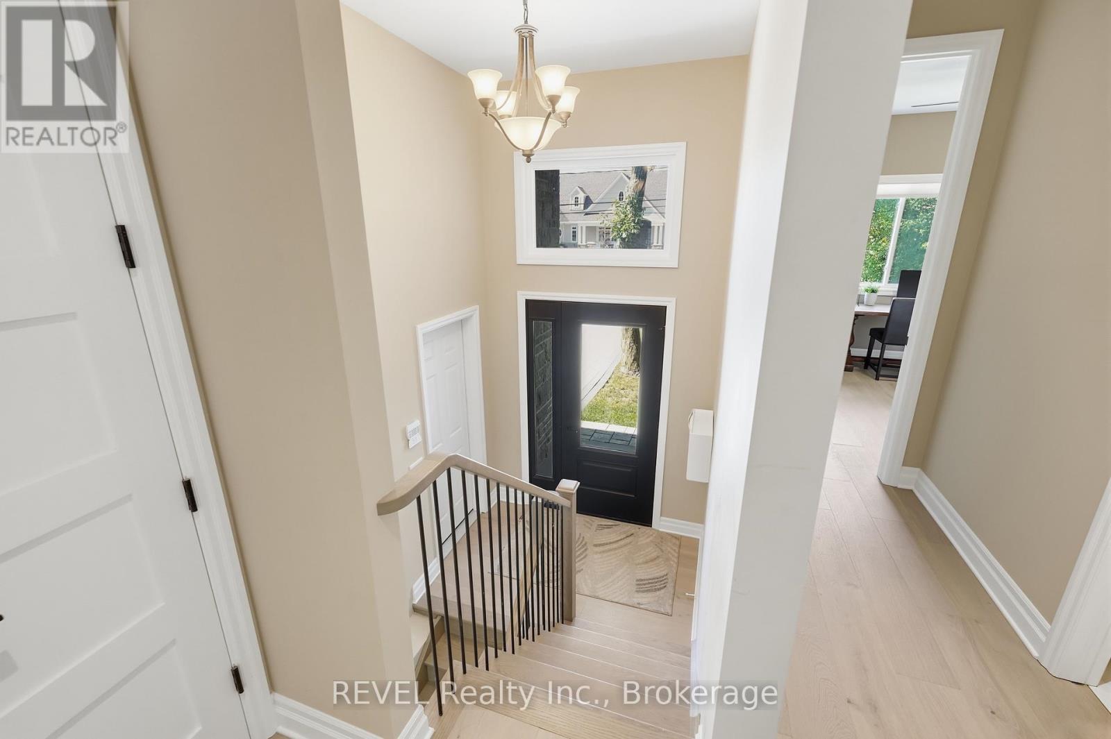 681 Warner Road, Niagara-On-The-Lake, Ontario  L0S 1J0 - Photo 11 - X13606016