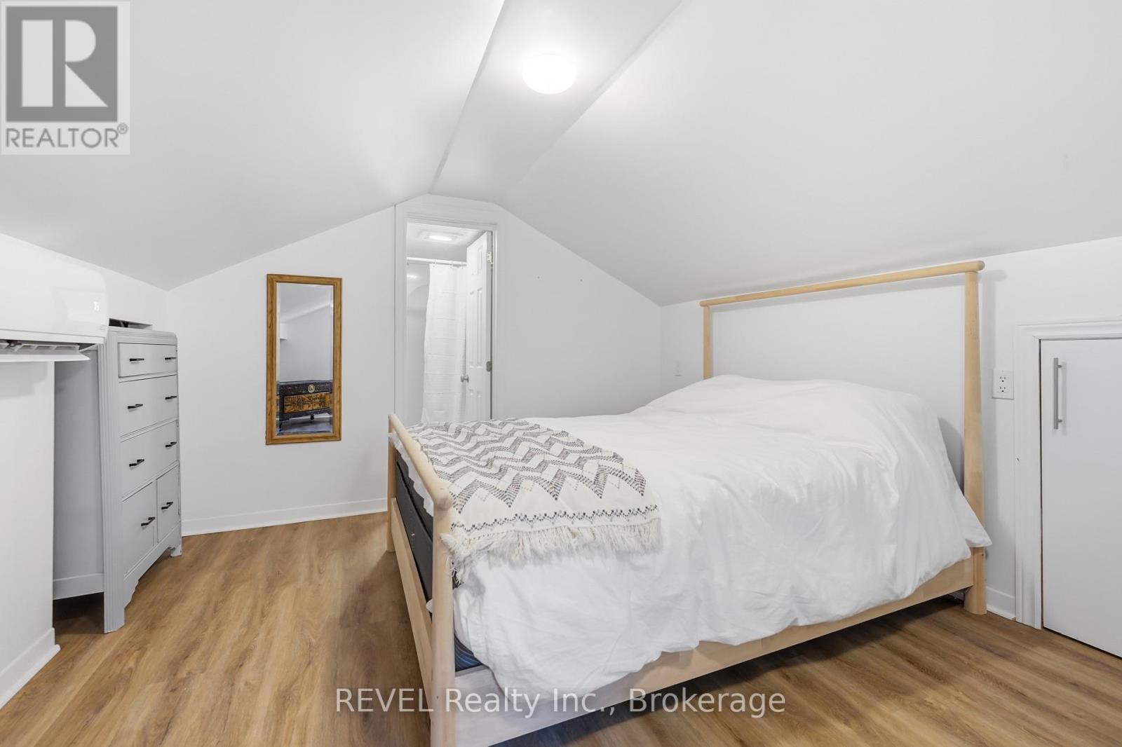 681 Warner Road, Niagara-On-The-Lake, Ontario  L0S 1J0 - Photo 36 - X13606016