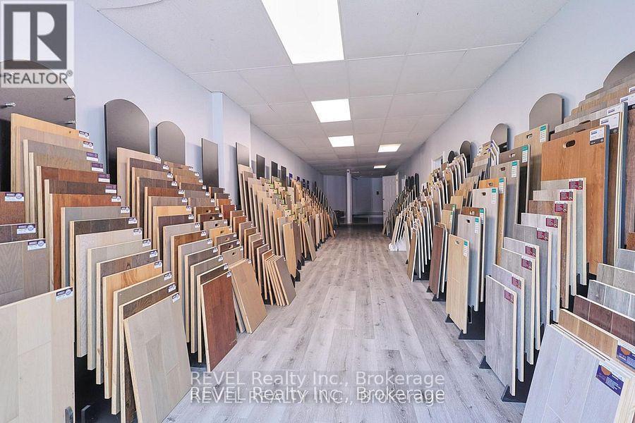 12 East Main Street, Welland, Ontario  L3B 3W3 - Photo 6 - X13606028