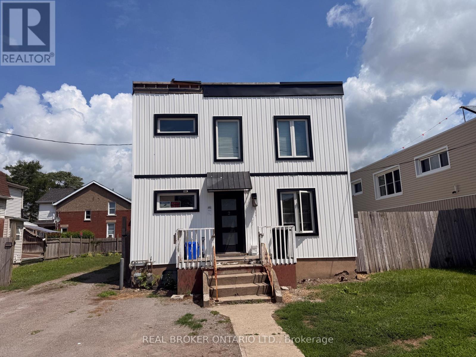462 EAST MAIN STREET, Welland, Ontario