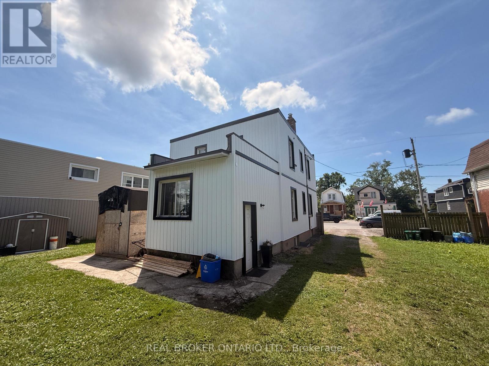 462 East Main Street, Welland, Ontario  L3B 3X6 - Photo 4 - X13606126