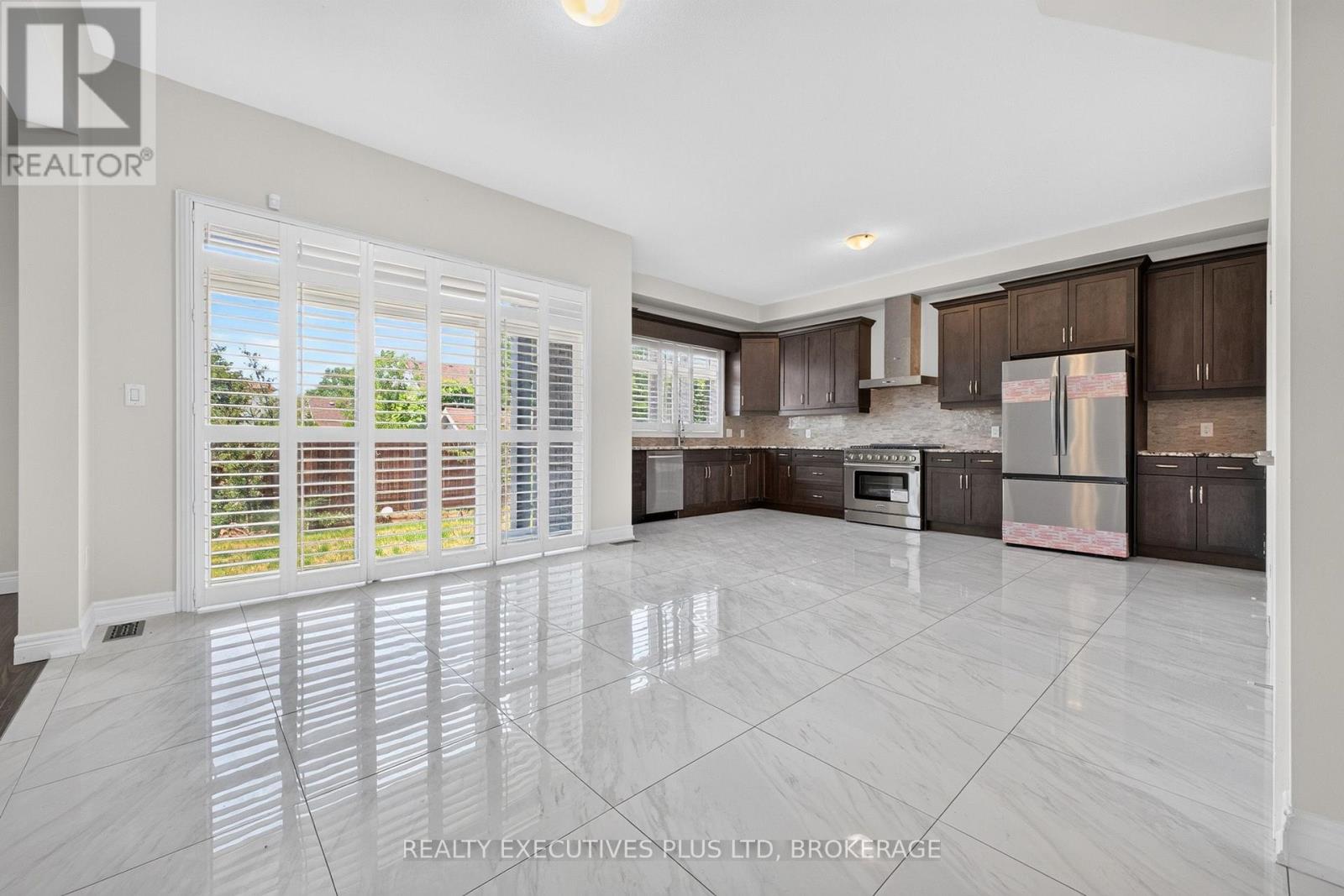 9211 Tallgrass Avenue, Niagara Falls, Ontario  L2G 0A4 - Photo 6 - X13606322