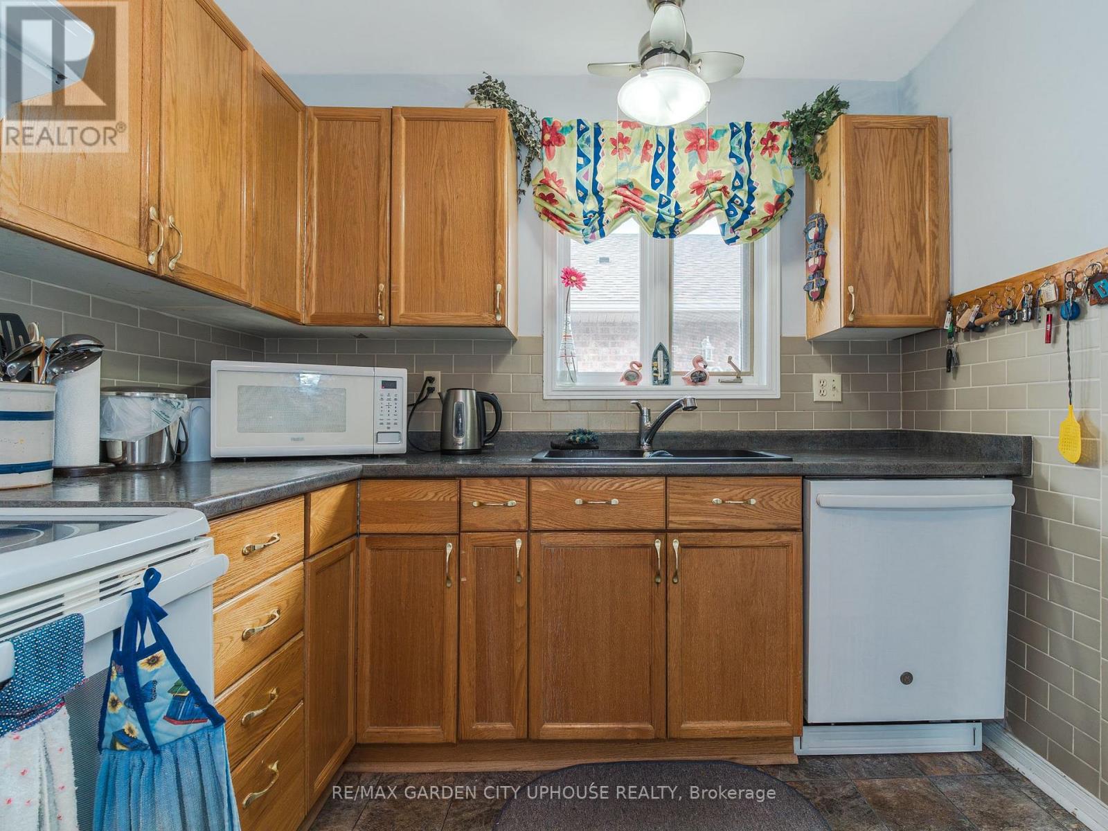 103 - 122 Bunting Road, St. Catharines, Ontario  L2P 3X7 - Photo 10 - X13606796