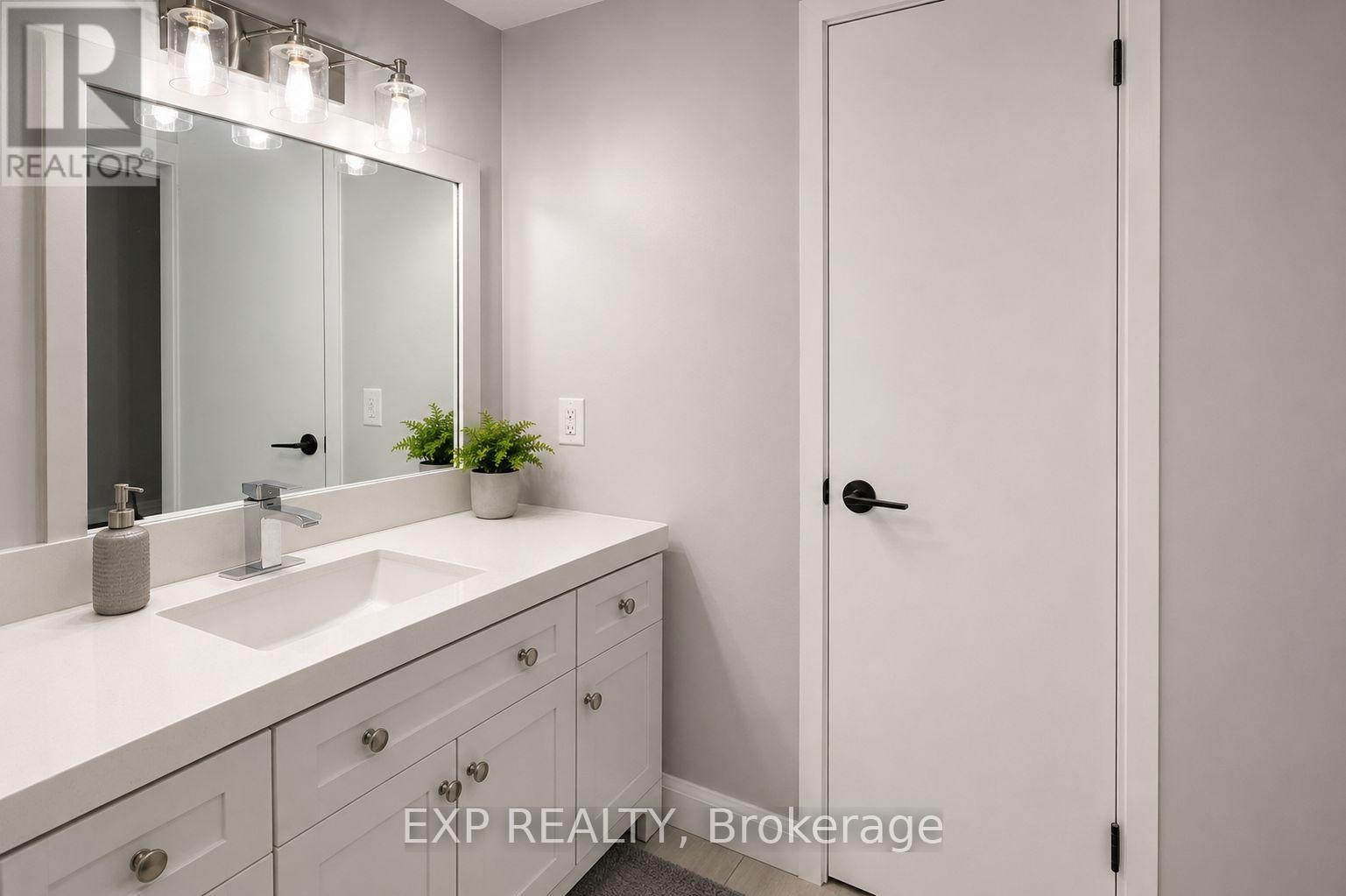 Upper - 64 Chapel Hill Crescent, Welland, Ontario  L3C 6G9 - Photo 22 - X13606842