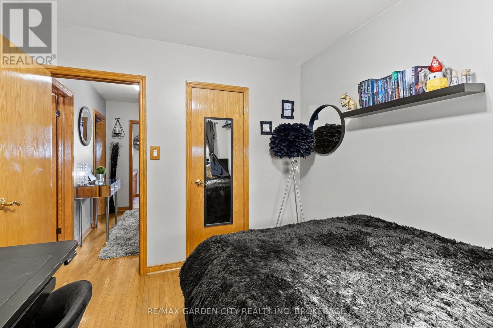 8842 Roosevelt Street, Niagara Falls, Ontario  L2G 7A2 - Photo 16 - X13607078