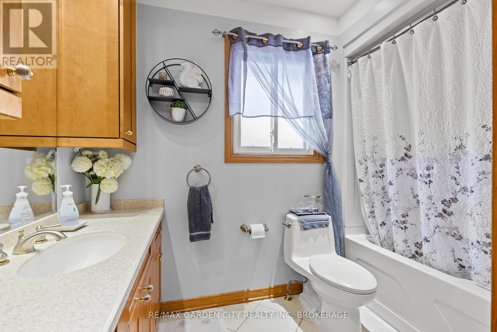 8842 Roosevelt Street, Niagara Falls, Ontario  L2G 7A2 - Photo 18 - X13607078