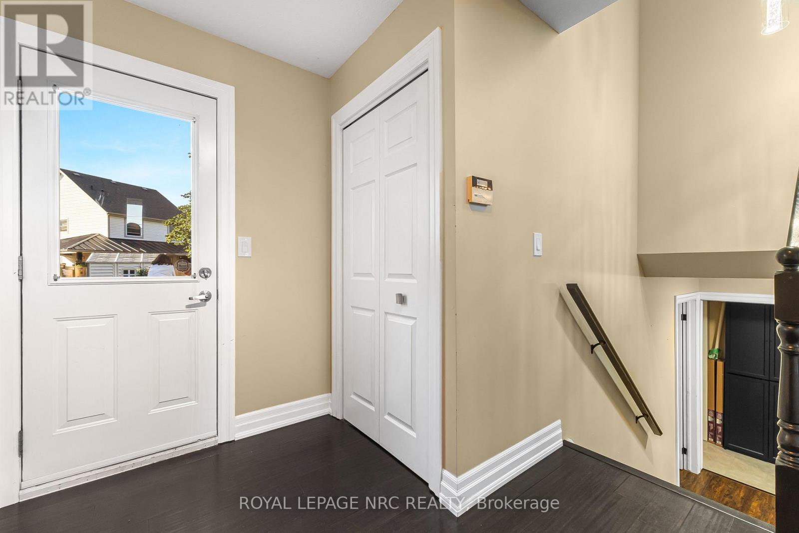 551 Scott Street, St. Catharines, Ontario  L2M 6Y4 - Photo 4 - X13607470
