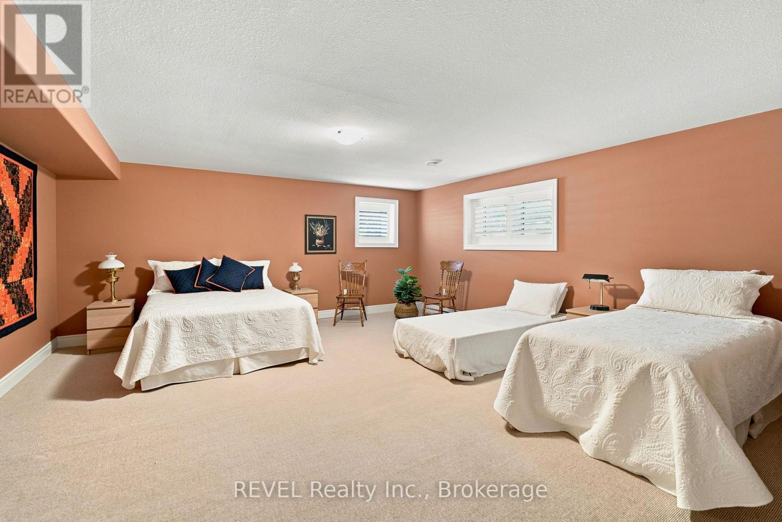 90 Sunrise Court, Fort Erie, Ontario  L0S 1N0 - Photo 30 - X13607522