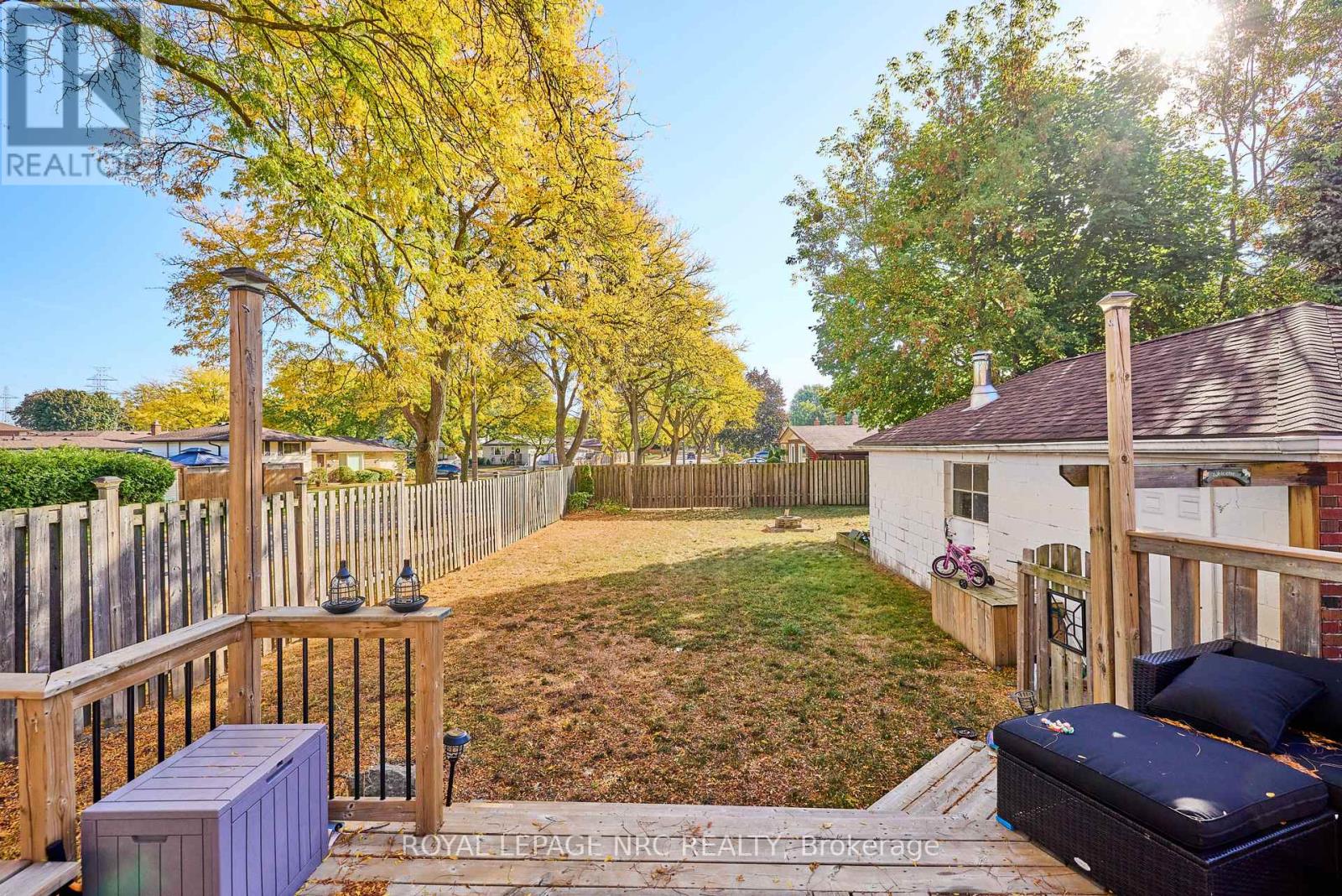 2862 Dorchester Road, Niagara Falls, Ontario  L2J 2Z3 - Photo 11 - X13608068