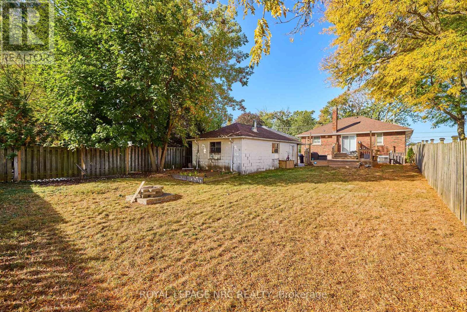 2862 Dorchester Road, Niagara Falls, Ontario  L2J 2Z3 - Photo 8 - X13608068