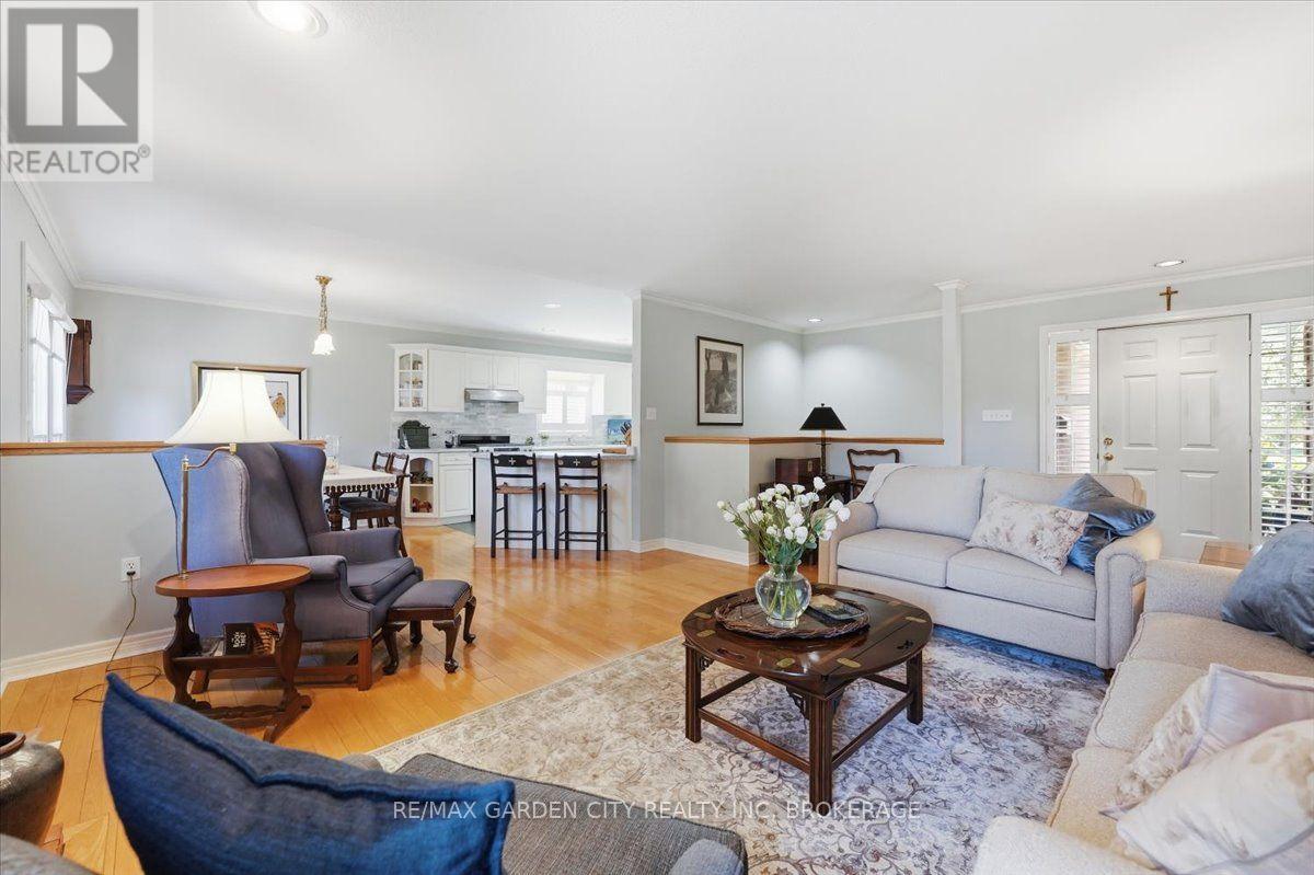 81 Sandra Drive, Pelham, Ontario  L0S 1C0 - Photo 12 - X13608286