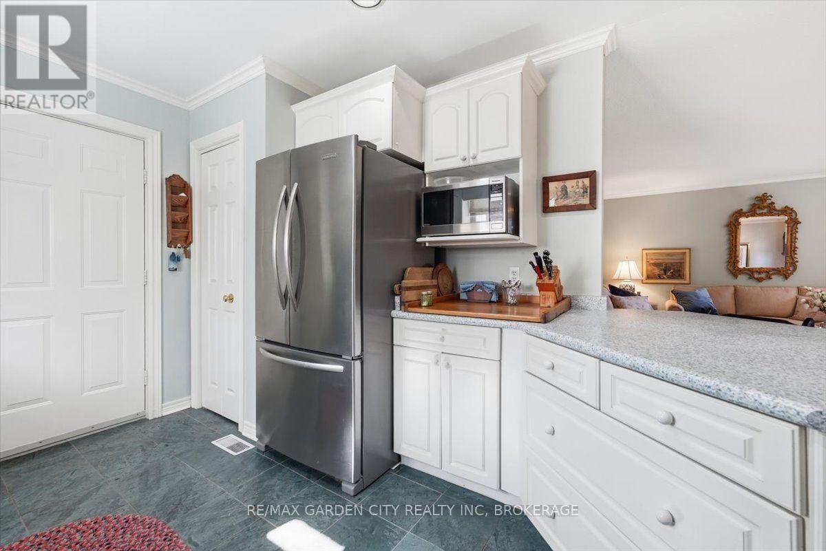 81 Sandra Drive, Pelham, Ontario  L0S 1C0 - Photo 16 - X13608286