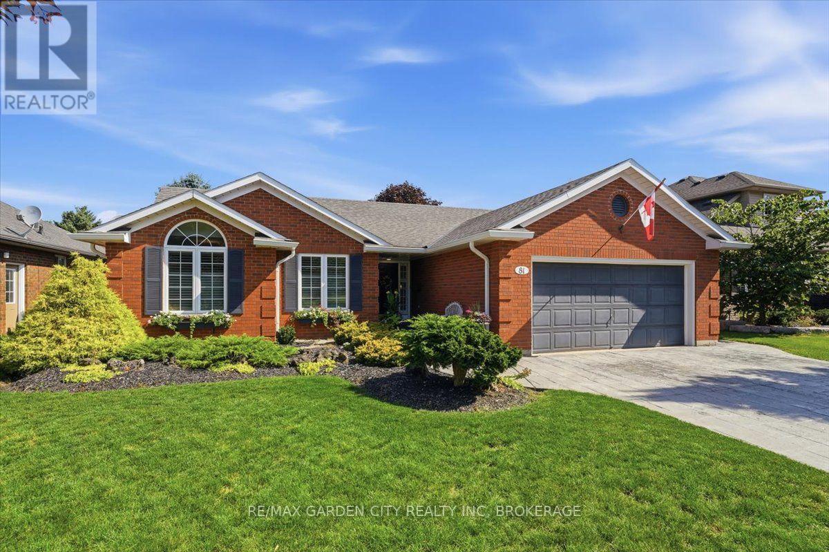 81 Sandra Drive, Pelham, Ontario  L0S 1C0 - Photo 2 - X13608286