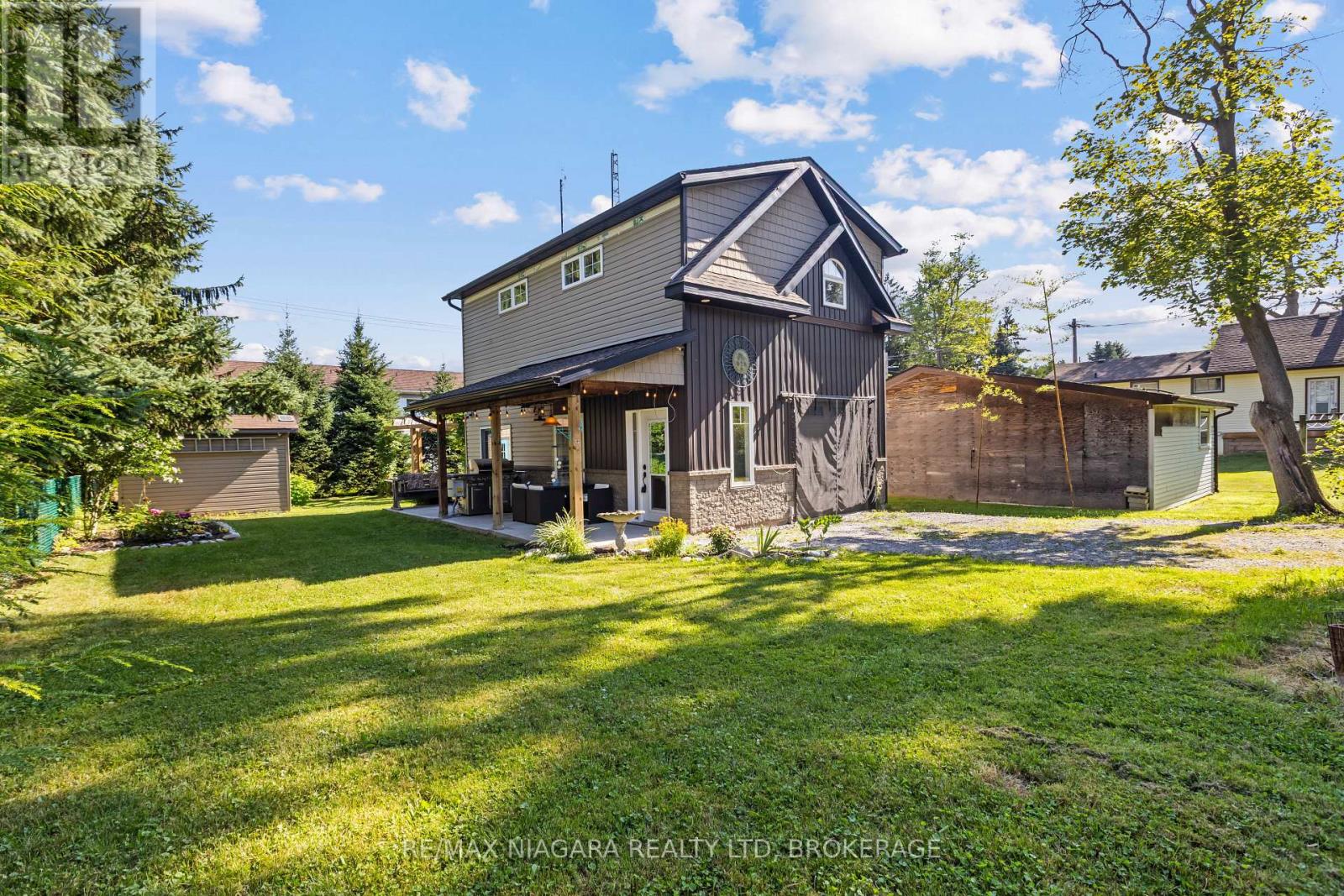 1 LINDEN AVENUE, Pelham, Ontario