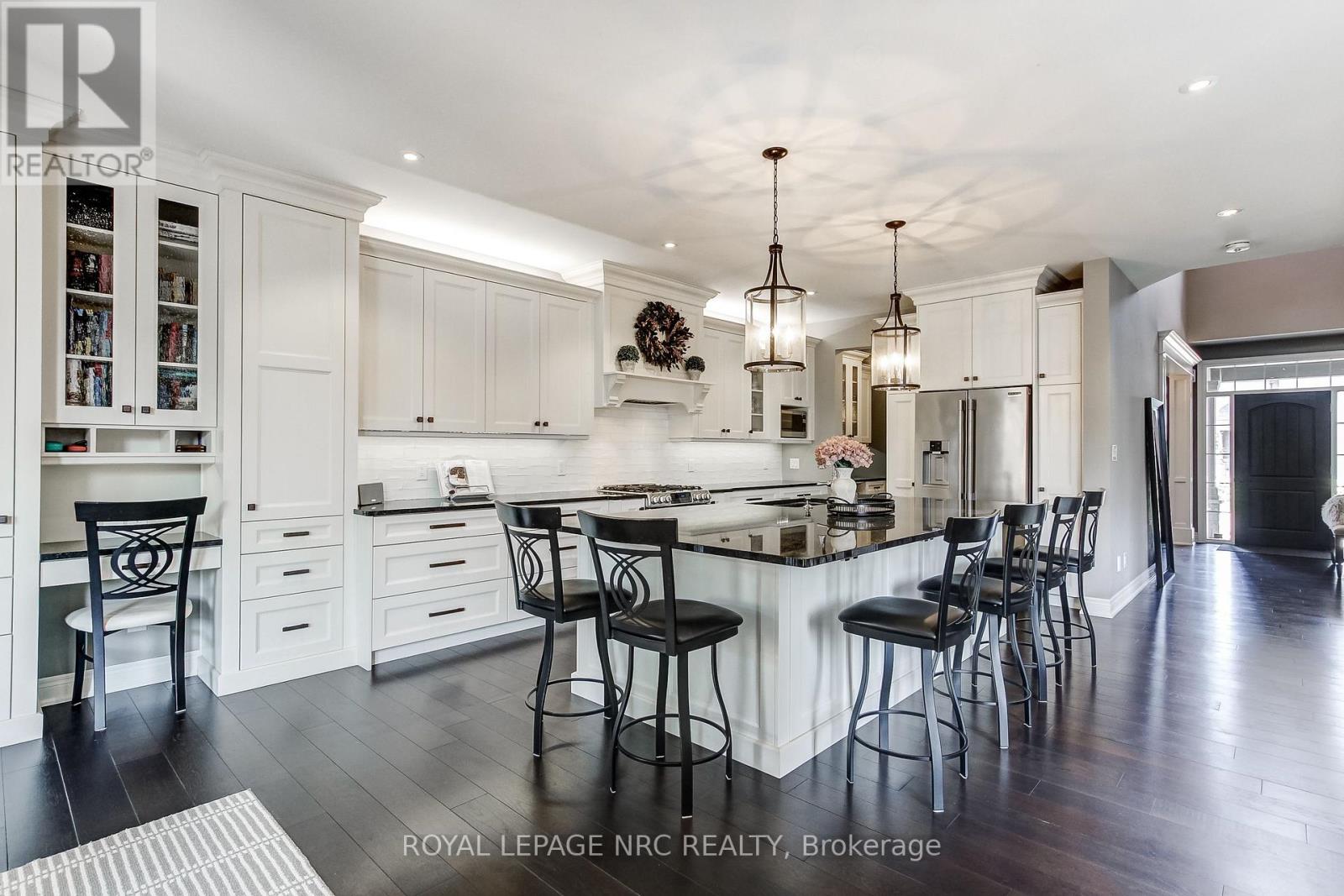 8816 Angie Drive, Niagara Falls, Ontario  L2H 0H9 - Photo 9 - X13609484