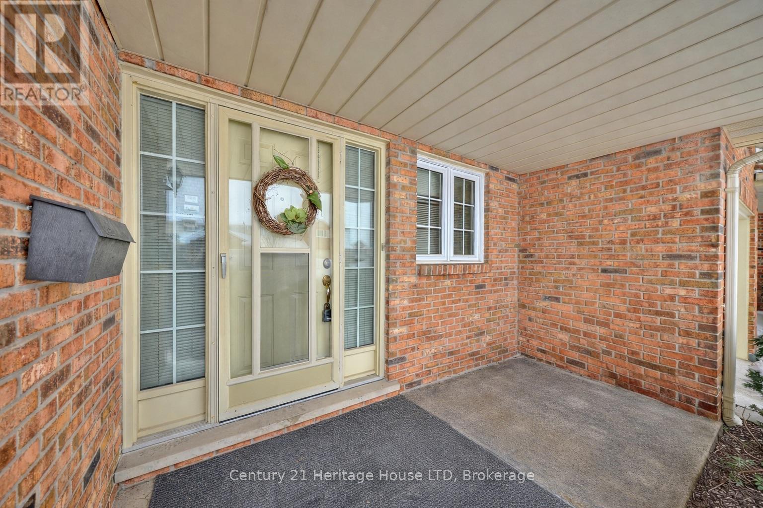 20 - 2720 Mewburn Road, Niagara Falls, Ontario  L2J 4J5 - Photo 2 - X13609562