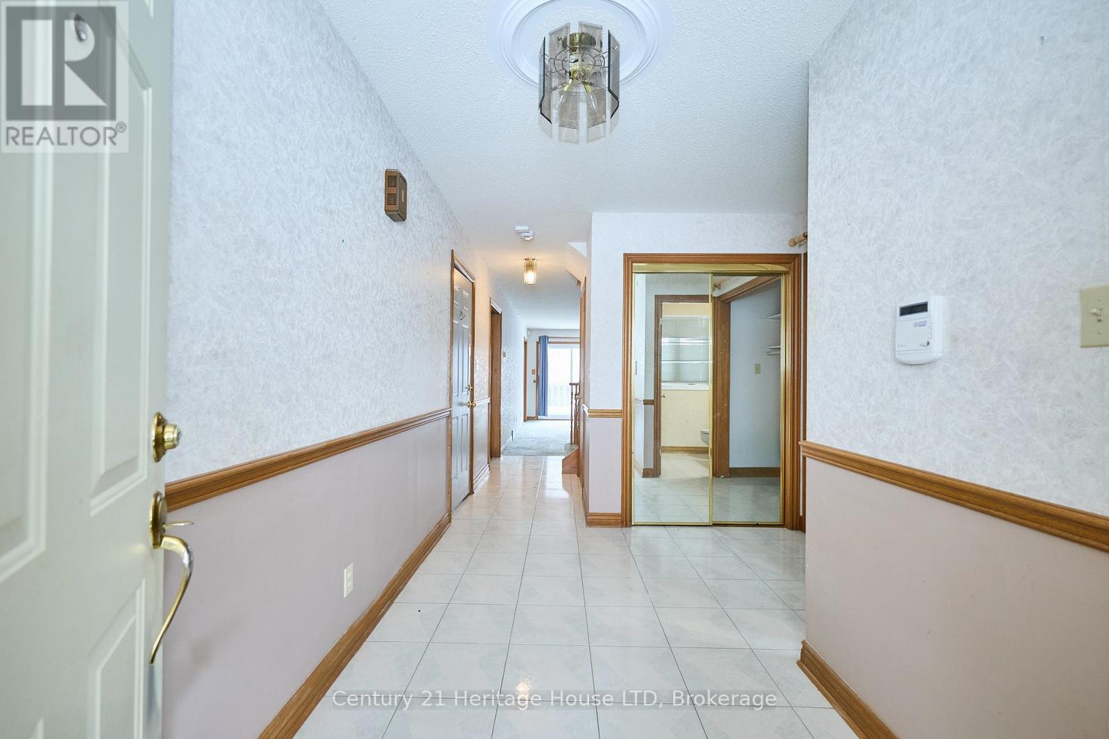 20 - 2720 Mewburn Road, Niagara Falls, Ontario  L2J 4J5 - Photo 3 - X13609562
