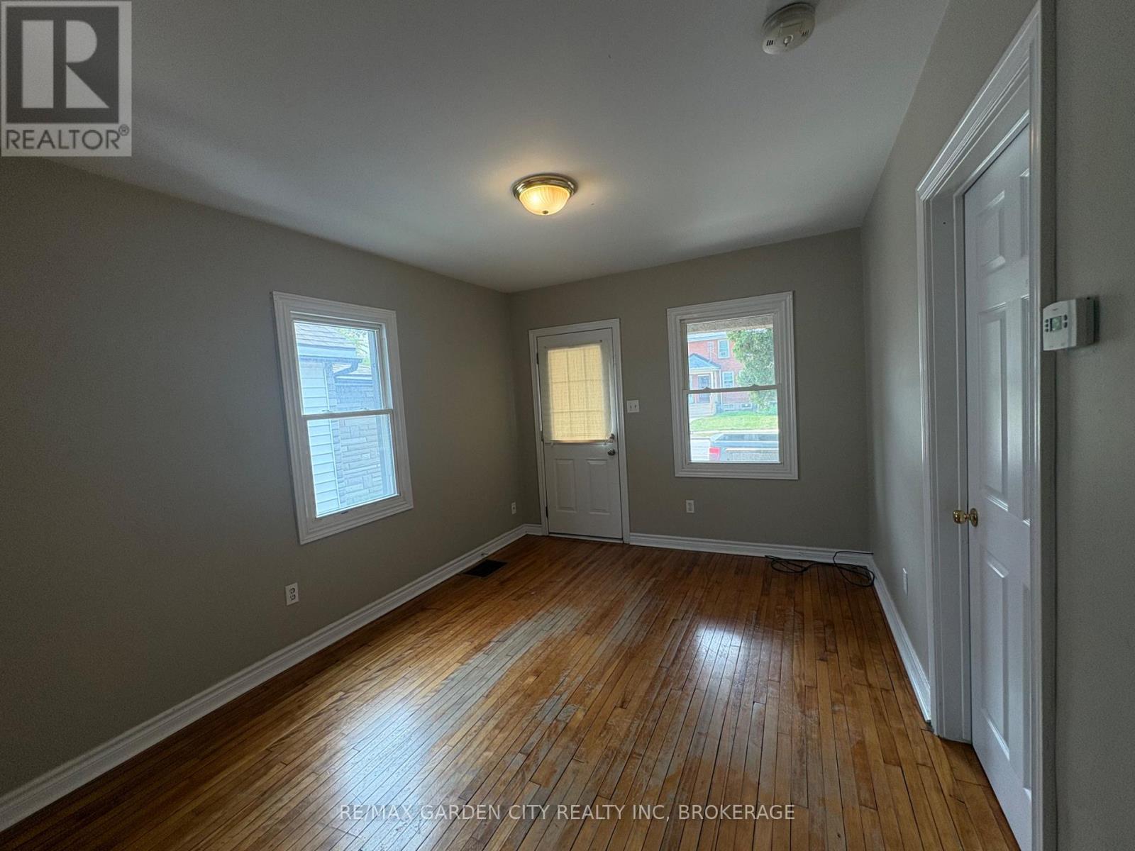 200 Lincoln Street, Welland, Ontario  L3B 4M9 - Photo 2 - X13609640