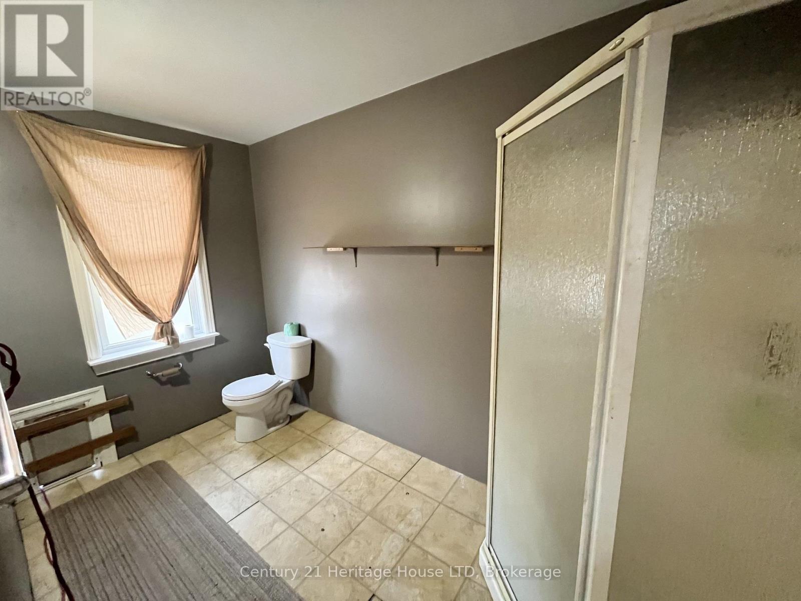 119 Pilkington Street, Thorold, Ontario  L2V 1B5 - Photo 7 - X13609718