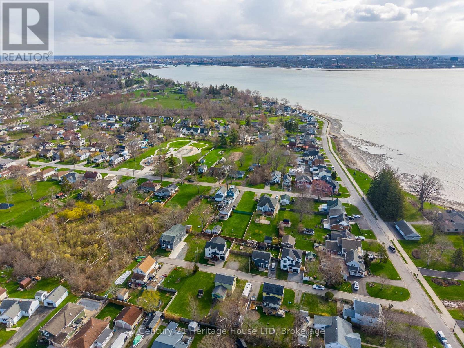 18 Parkview Avenue, Fort Erie, Ontario  L2A 5L7 - Photo 49 - X13609738