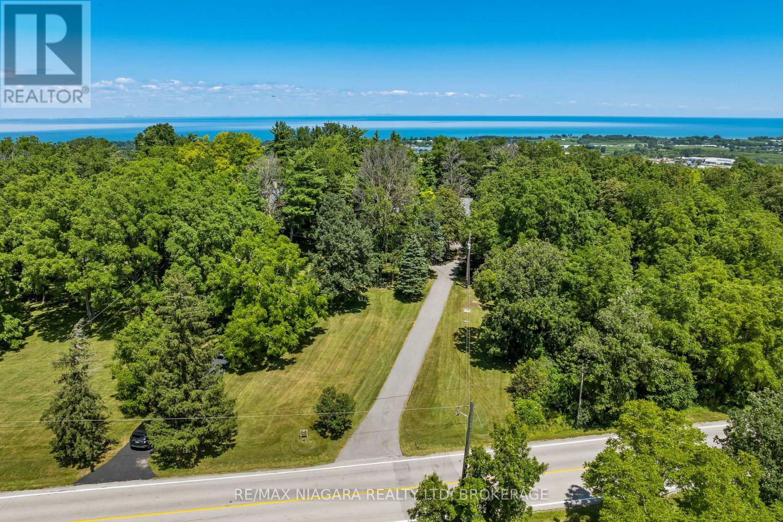 429 Ridge Road E, Grimsby, Ontario  L0R 1B2 - Photo 45 - X13610008