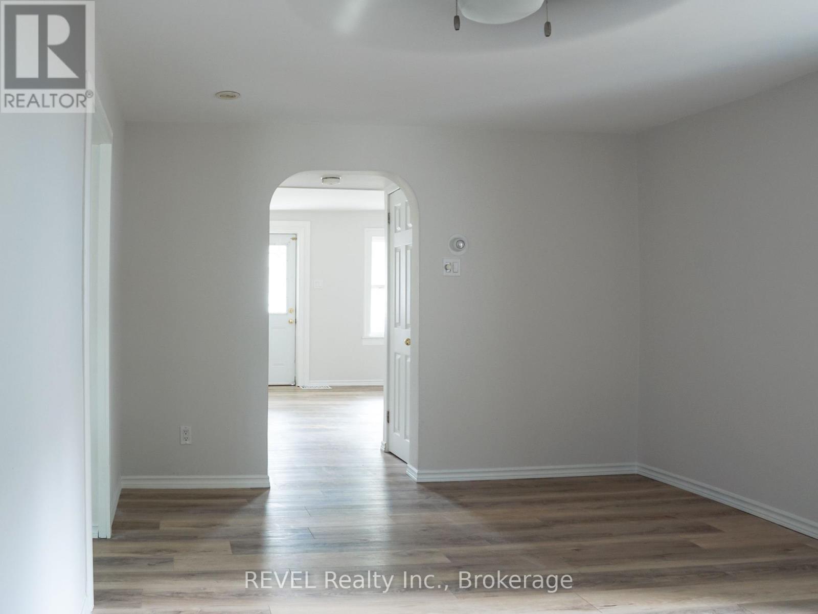 389 Glendale Avenue, St. Catharines, Ontario  L2T 1C3 - Photo 15 - X13610610