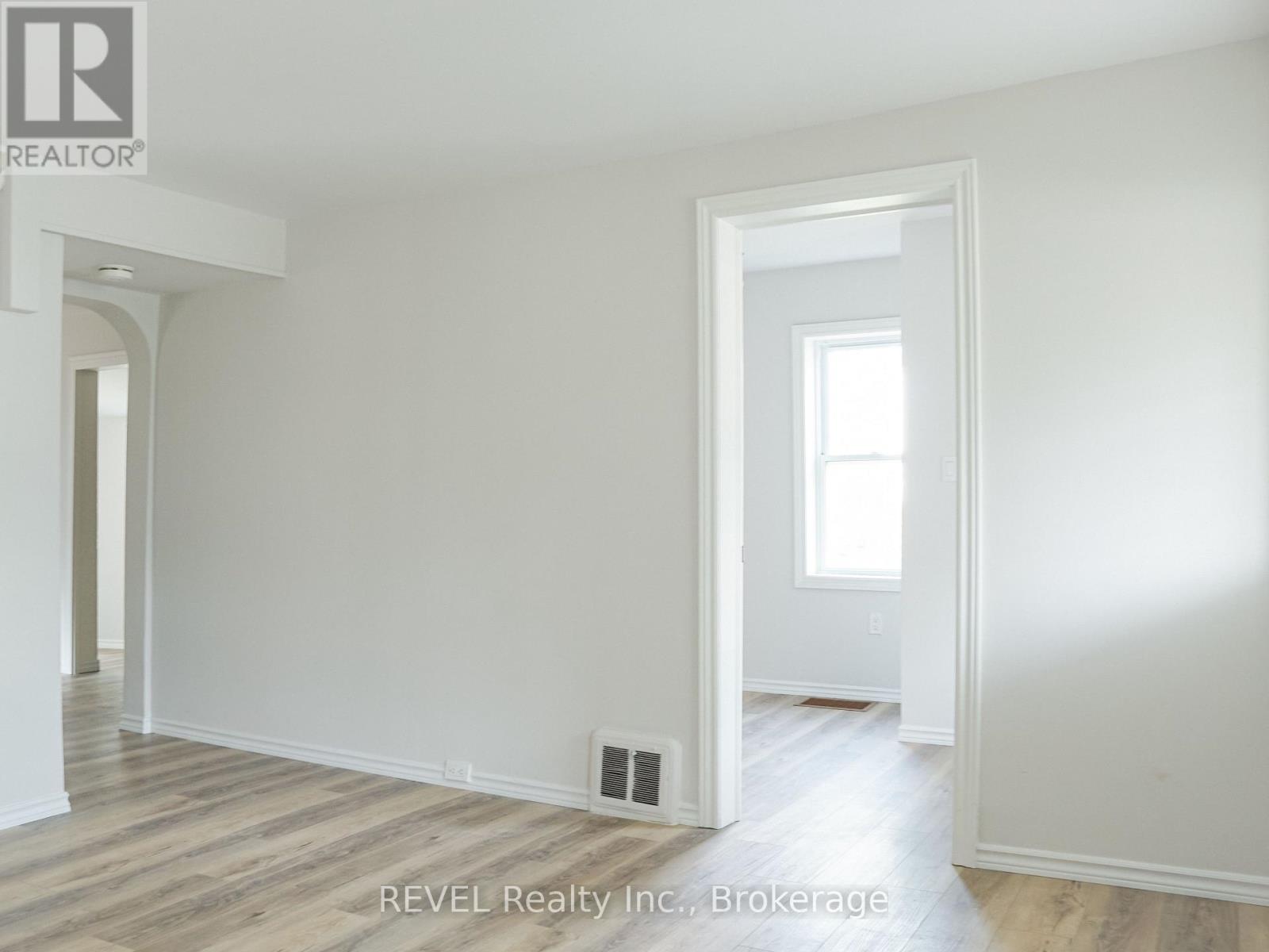 389 Glendale Avenue, St. Catharines, Ontario  L2T 1C3 - Photo 6 - X13610610