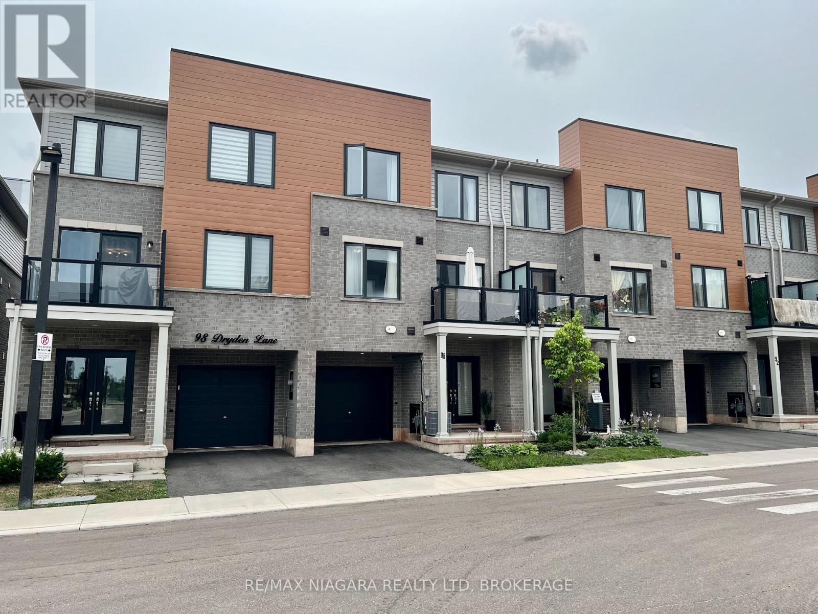 48 - 96 DRYDEN LANE, Hamilton, Ontario