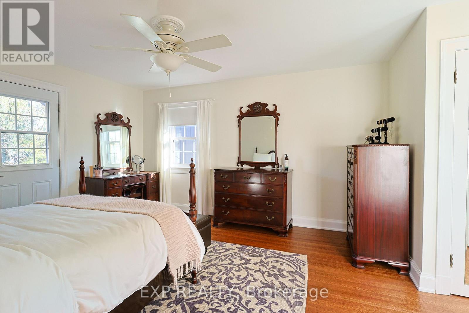 77 Glenridge Avenue, St. Catharines, Ontario  L2R 4X2 - Photo 23 - X13611058