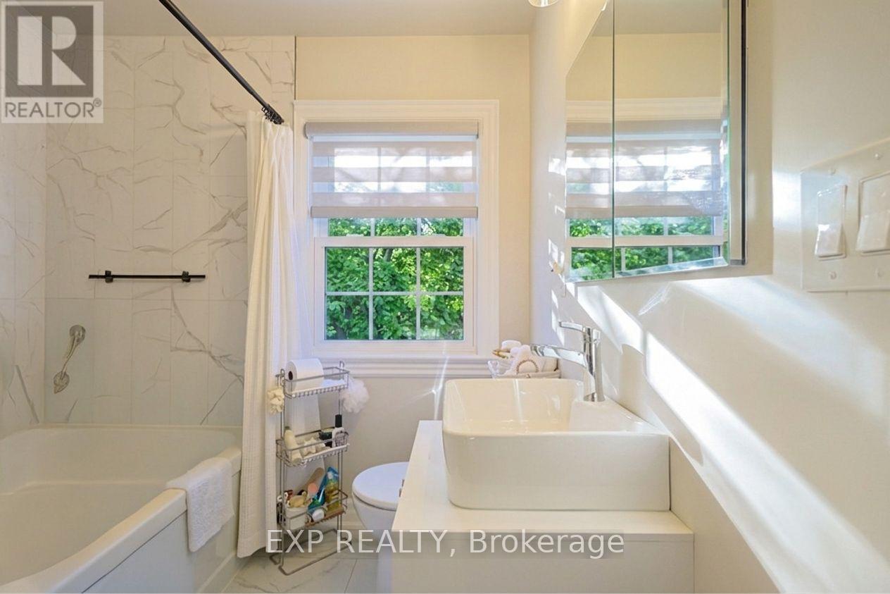 77 Glenridge Avenue, St. Catharines, Ontario  L2R 4X2 - Photo 24 - X13611058