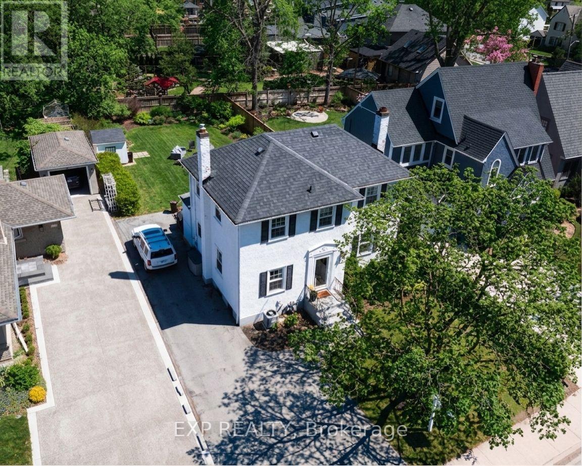 77 Glenridge Avenue, St. Catharines, Ontario  L2R 4X2 - Photo 3 - X13611058