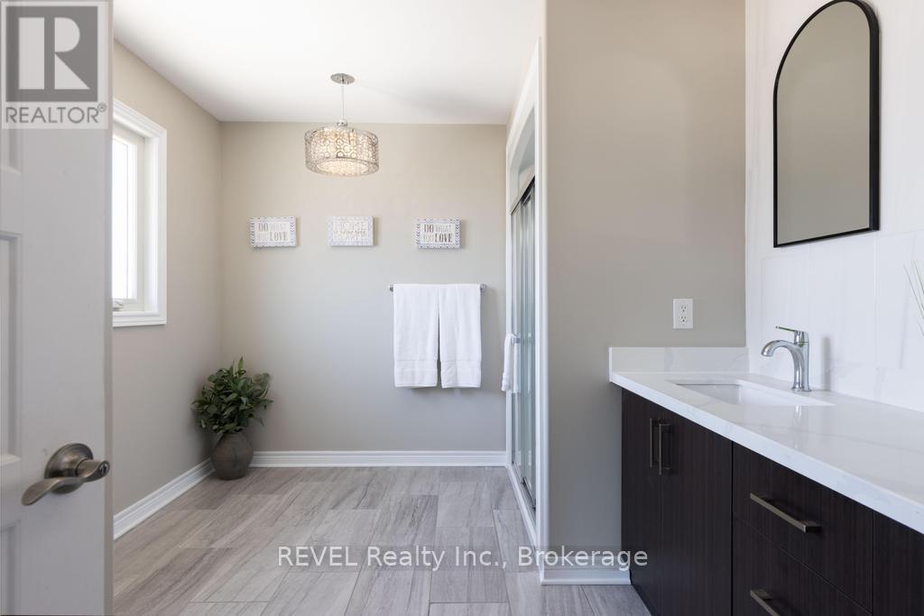 7819 Pender Street, Niagara Falls, Ontario  L2G 0H3 - Photo 25 - X13611454