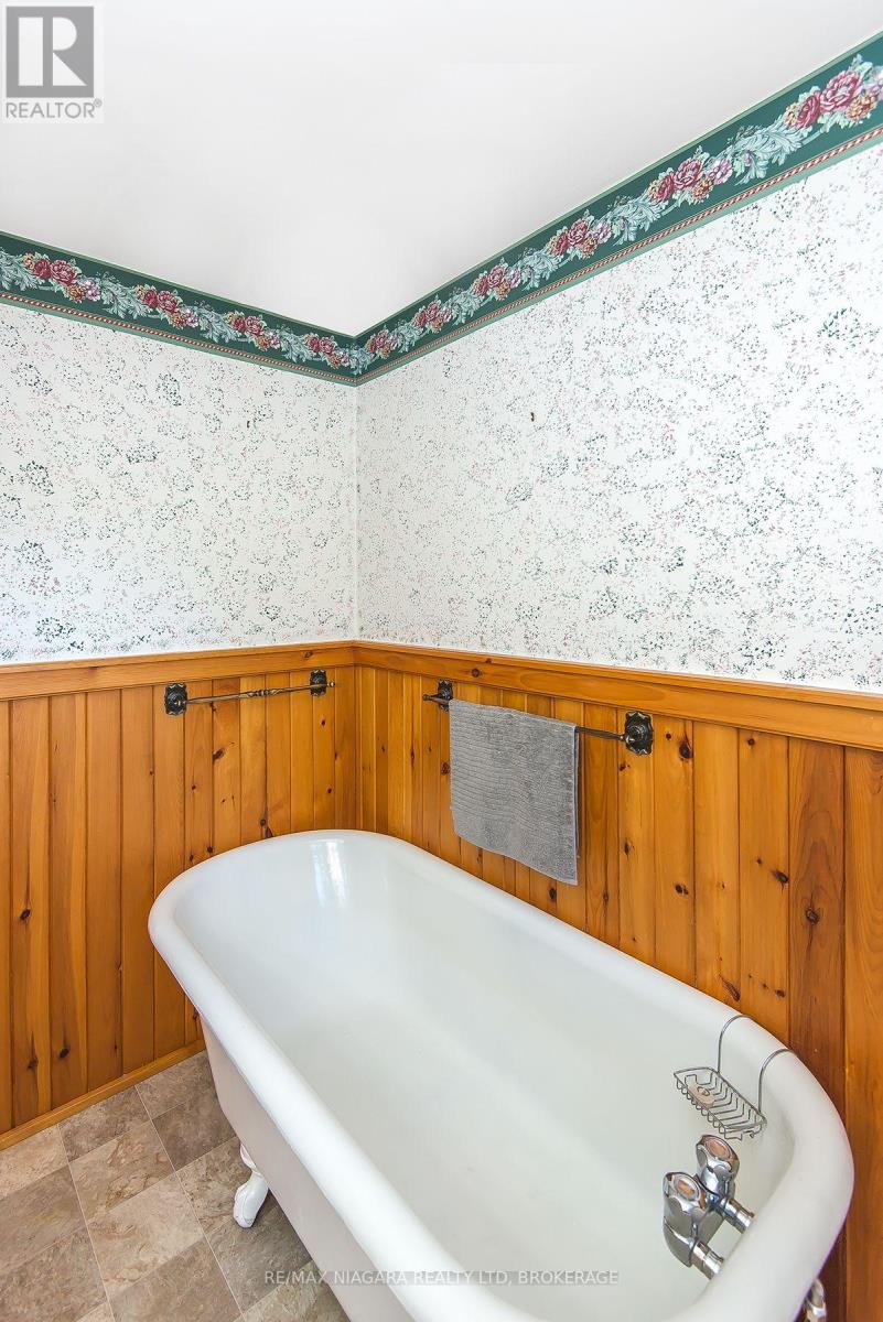 129 Adelaide Street, Port Colborne, Ontario  L3K 2W4 - Photo 8 - X13611530