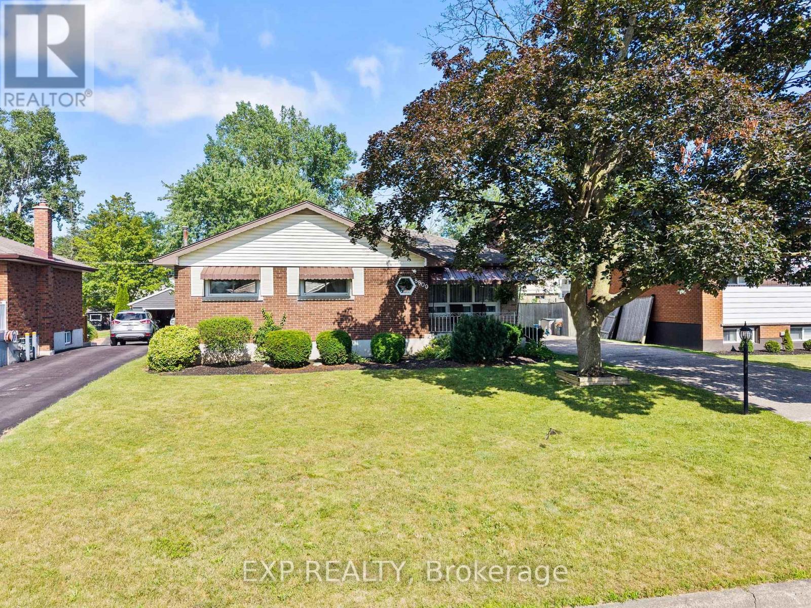 8800 Champlain Drive, Niagara Falls, Ontario  L2G 6Y6 - Photo 3 - X13611608