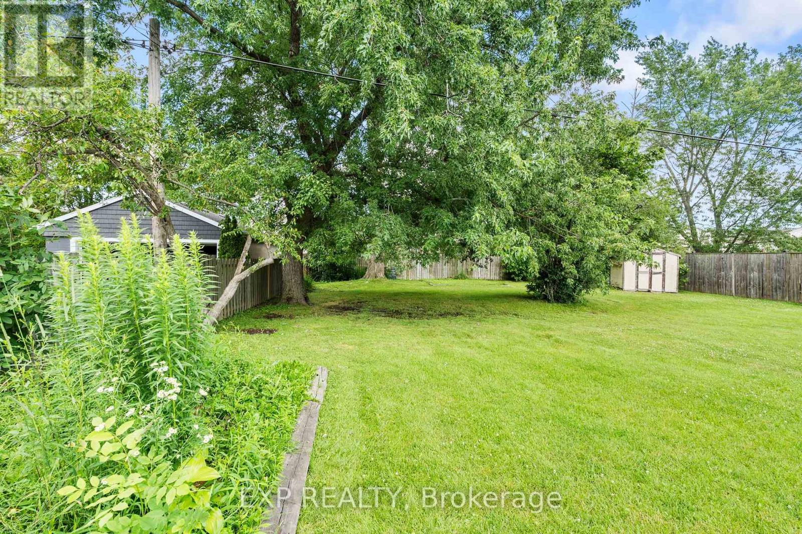 8800 Champlain Drive, Niagara Falls, Ontario  L2G 6Y6 - Photo 38 - X13611608