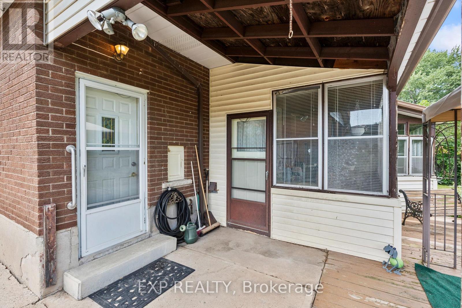 8800 Champlain Drive, Niagara Falls, Ontario  L2G 6Y6 - Photo 45 - X13611608
