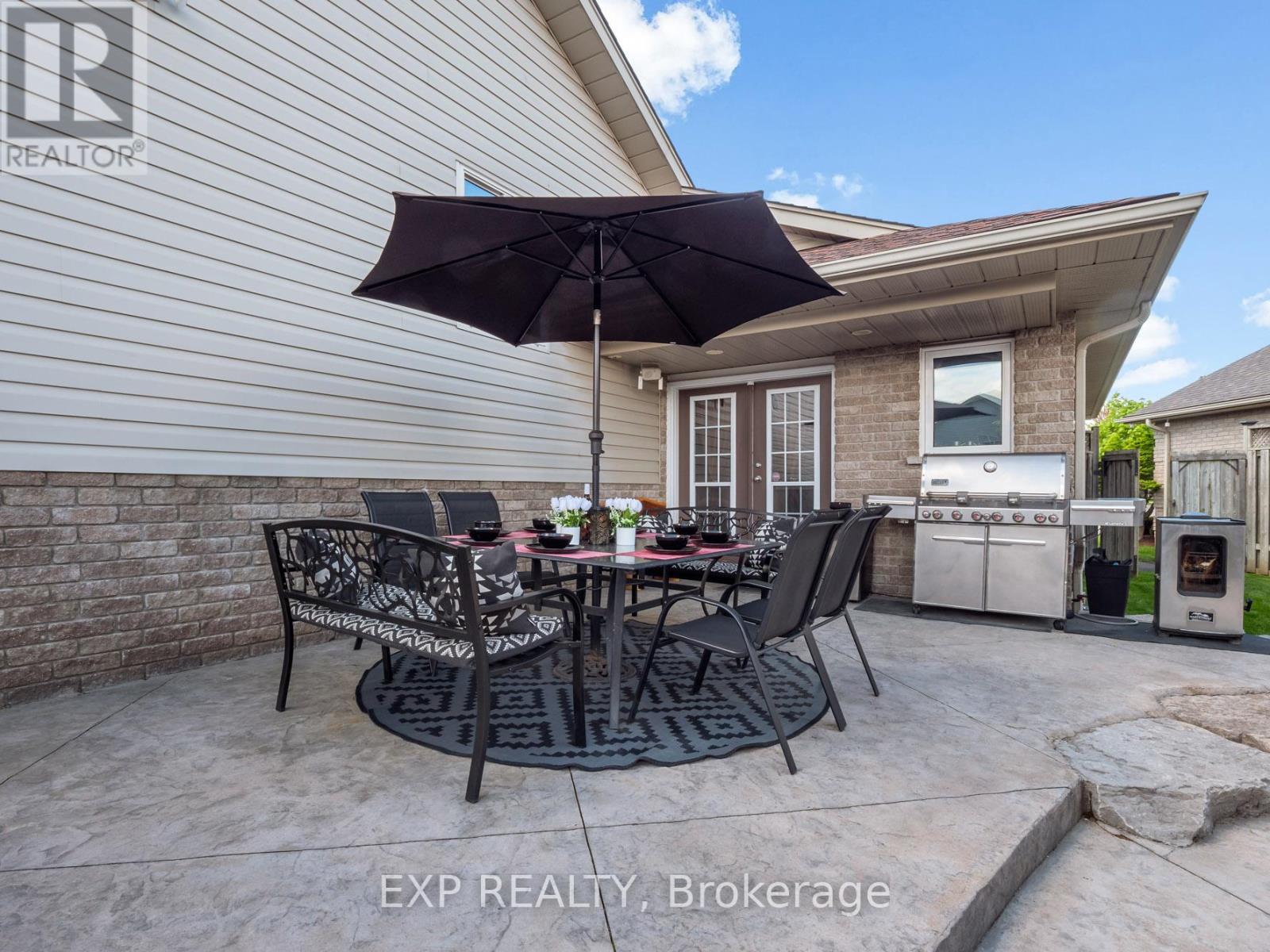 7090 Julie Drive, Niagara Falls, Ontario  L2H 3L4 - Photo 34 - X13612396