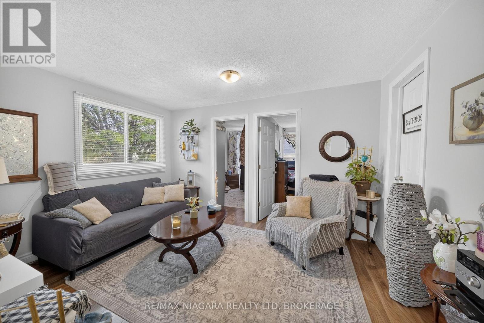 6235 Drummond Road, Niagara Falls, Ontario  L2G 4M5 - Photo 11 - X13612460