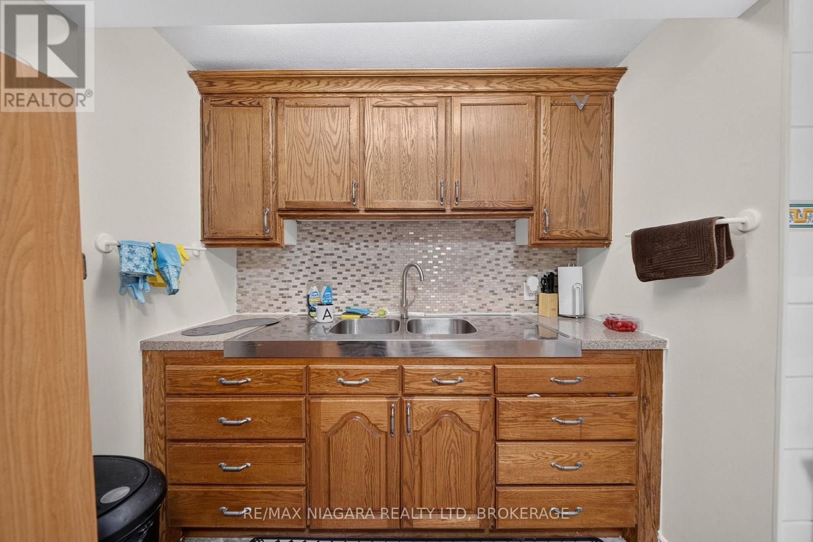 6235 Drummond Road, Niagara Falls, Ontario  L2G 4M5 - Photo 23 - X13612460