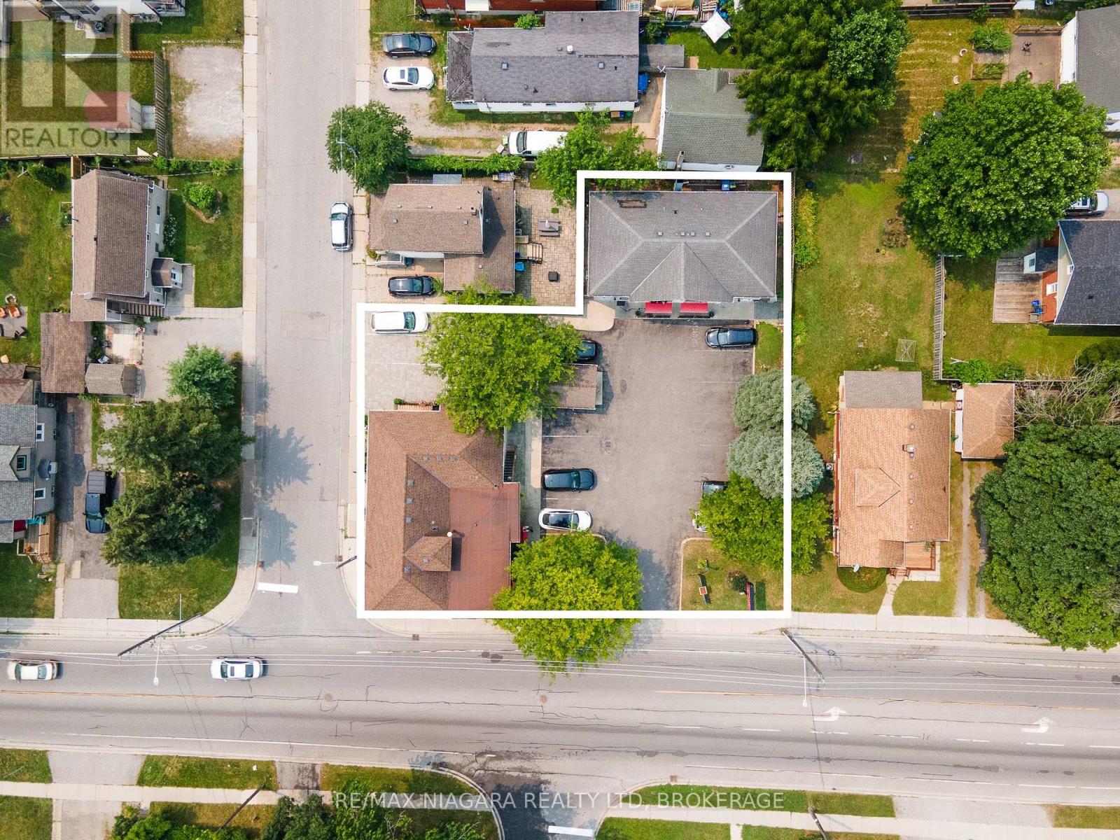 6235 Drummond Road, Niagara Falls, Ontario  L2G 4M5 - Photo 3 - X13612460
